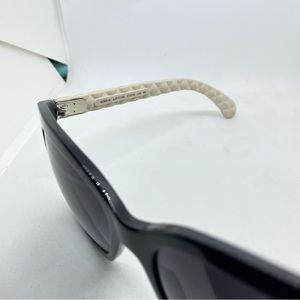 chanel 5288 q